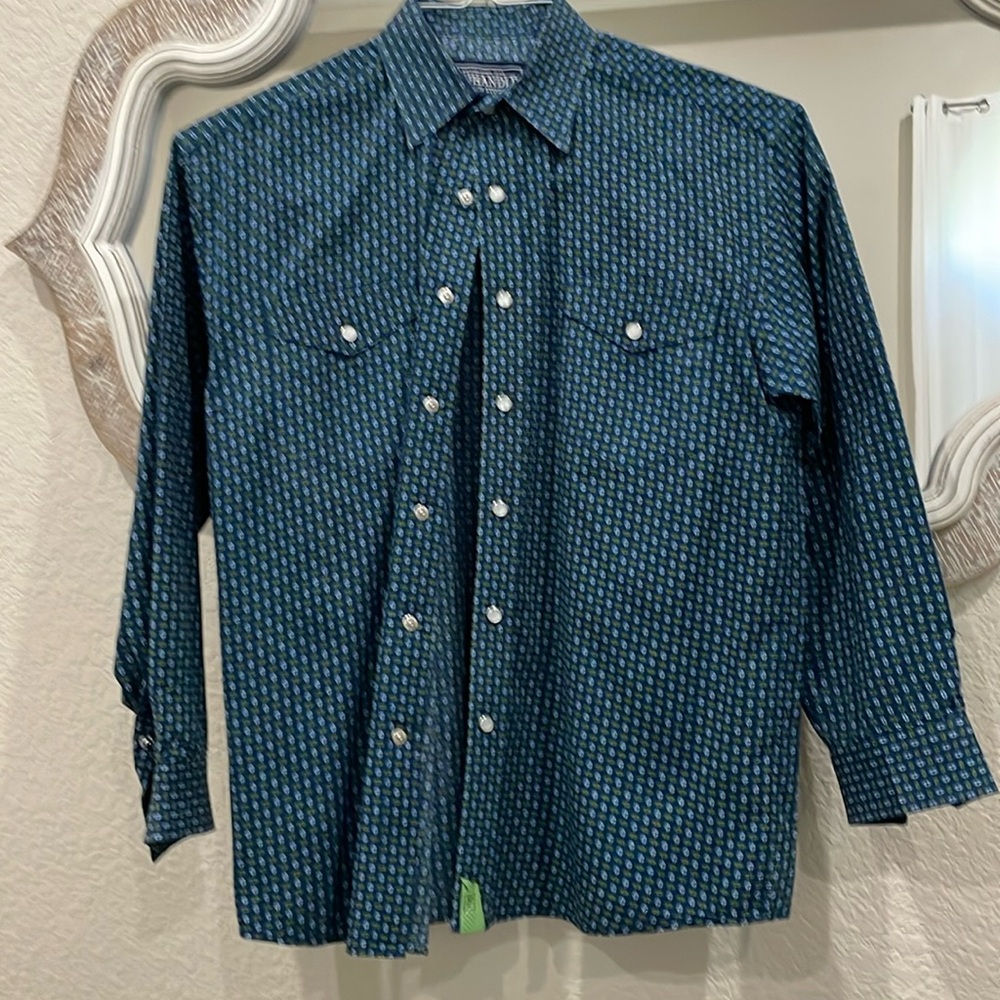 Boys long sleeve snap button down.